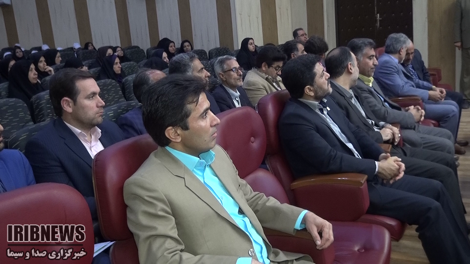 تجلیل از 118 رابط و مربی بهداشتی مدارس خراسان جنوبی
