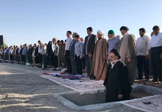 اقامه نماز عید سعید فطر در خراسان جنوبی اقامه نماز عید سعید فطر در خراسان جنوبی