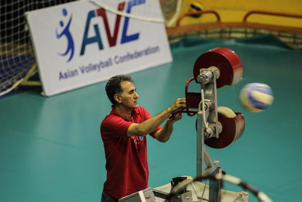 سرمربی تیم ملی والیبال(ب): بازیکنان به بلوغ فکری درحد المپیک رسیده‌اند