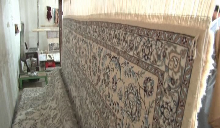 430 متر مربع فرش هدیه مردم طبس به عتبات عالیات