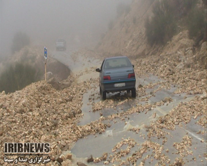 قطع راه های ارتباطی روستایی در داراب قطع راه های ارتباطی روستایی در داراب