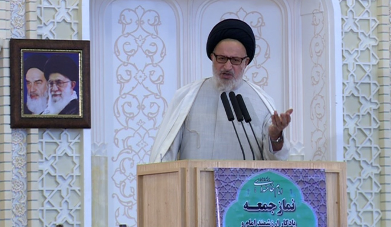 امام جمعه موقت شیراز: بی عدالتی منکری بزرگ امام جمعه موقت شیراز: بی عدالتی منکری بزرگ