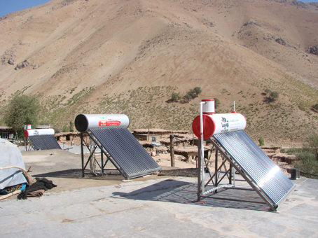 نصب ٢٠٠ آبگرمکن خورشیدی در روستاها نصب ٢٠٠ آبگرمکن خورشیدی در روستاها