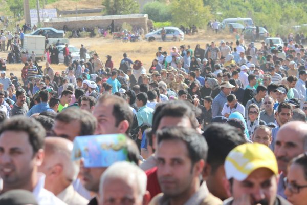 برگزاری همایش پیاده روی در کرمان