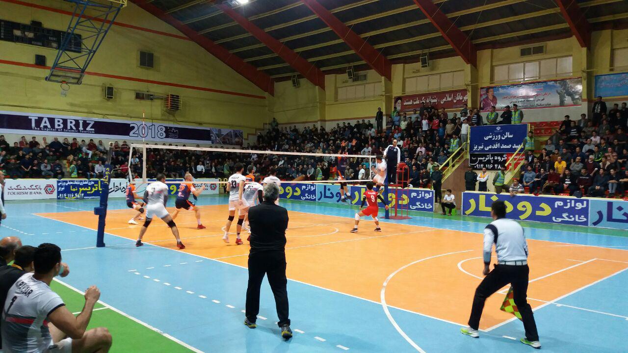 ناکامی والیبالیست‌های شهرداری تبریز در بازی خانگی