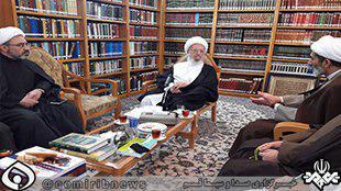 لزوم رعایت خطوط قرمز در کرسی های آزاد اندیشی