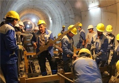 تکمیل ریلگذاری ایستگاه بازار وکیل متروی شیراز تکمیل ریلگذاری ایستگاه بازار وکیل متروی شیراز