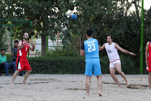 قهرمانی اصفهان در هندبال ساحلی ایران