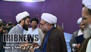 عمامه گذاری طلاب جوان چهارمحال و بختیاری+فیلم