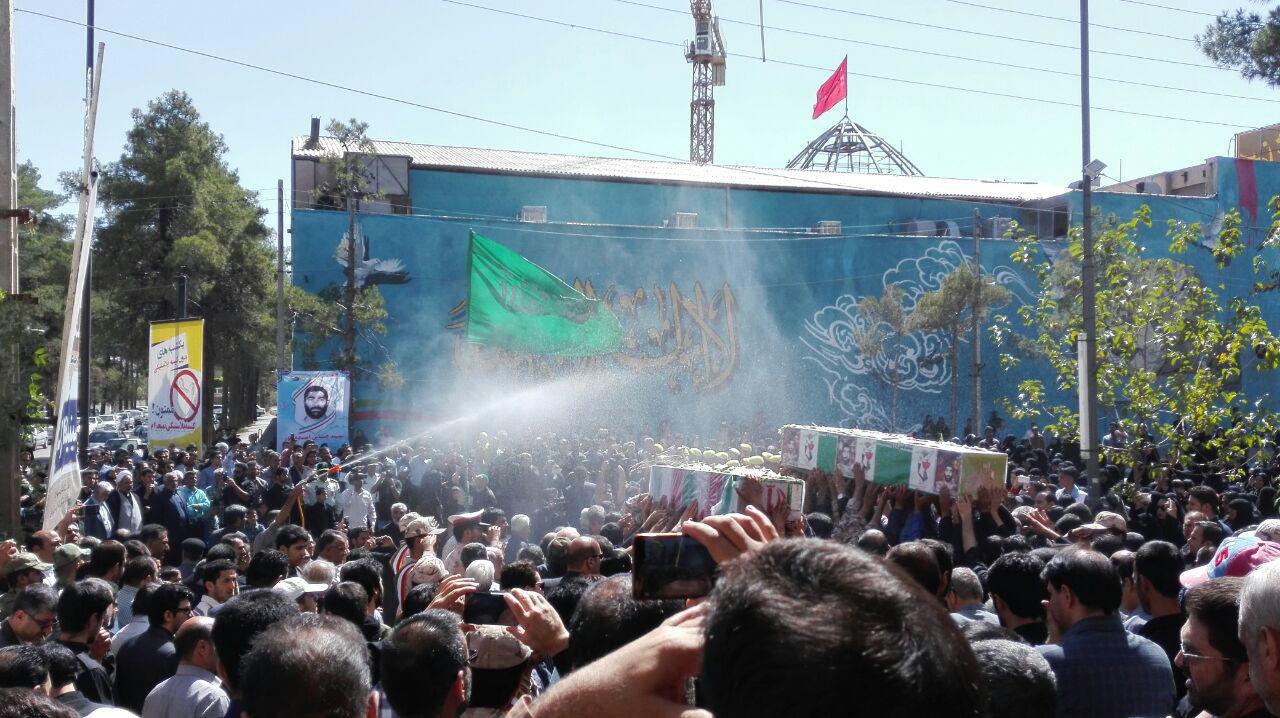 وداع و خاکسپاری با سه شهید گمنام در استان