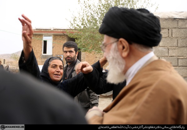 روایتی از حاشیه‌های سفر رهبر انقلاب به منطقه زلزله‌زده‌ سرپل ذهاب