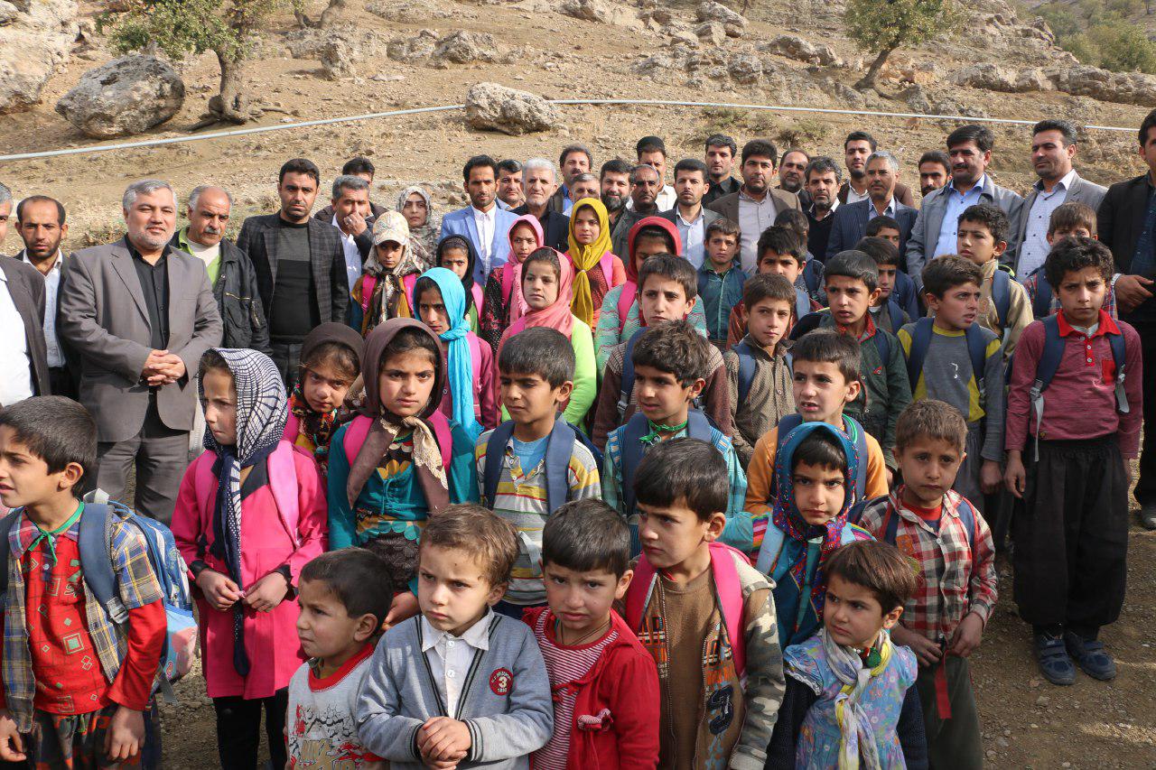 احمد فداله منطقه ای در آن سوی محرومیت ها