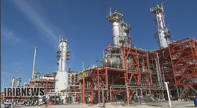 بهرهبرداری از آخرین ردیف شیرین سازی پالایشگاه فاز ۱۳ بهرهبرداری از آخرین ردیف شیرین سازی پالایشگاه فاز ۱۳