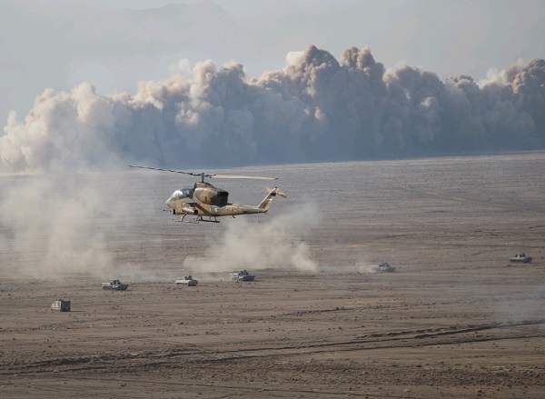 اجرای پروژه  6 کیلومتری دیوار آتش در رزمایش اقتدار۹۷ نزاجا