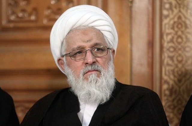 بهبودی وضعیت جسمی آیت الله ایمانی