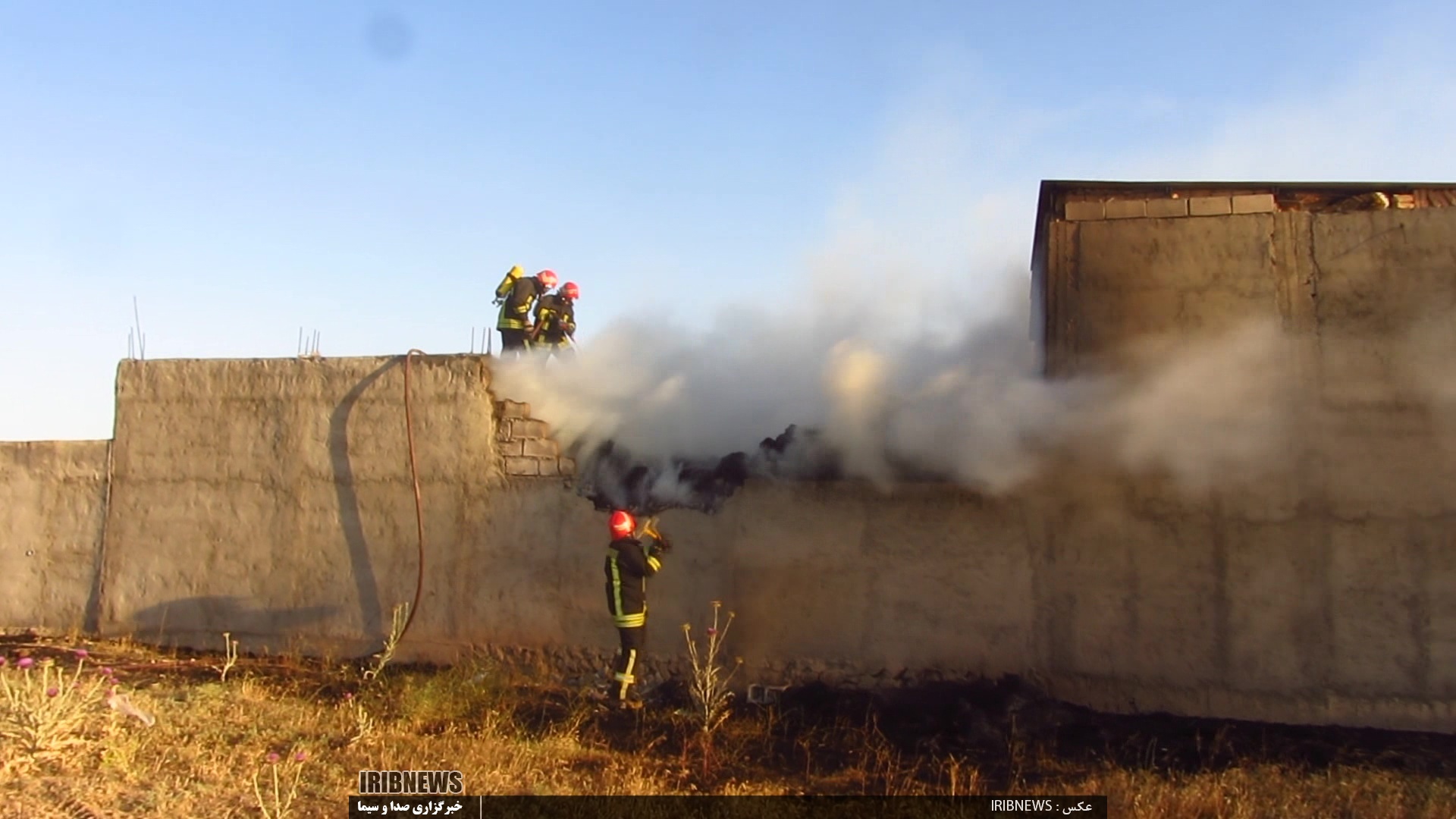 آتش سوزی در انبار علوفه