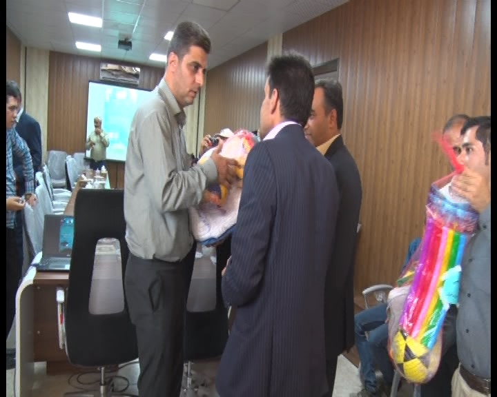 توزیع 370 وسیله ورزشی در مدارس