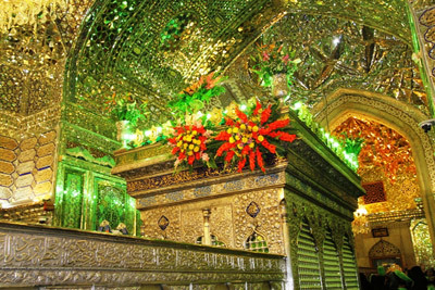 شاهچراغ (ع) میزبان عاشقان خاندان عصمت و طهارت (ع)