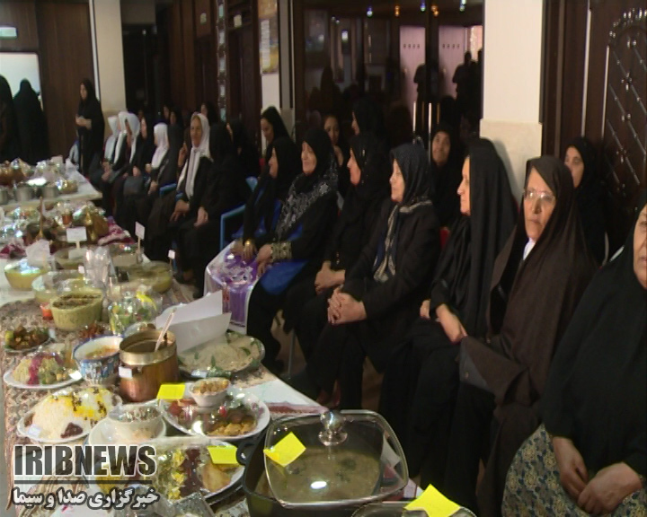 جشنواره غذای سالم مادربزرگ ها در شهرکرد+ فیلم