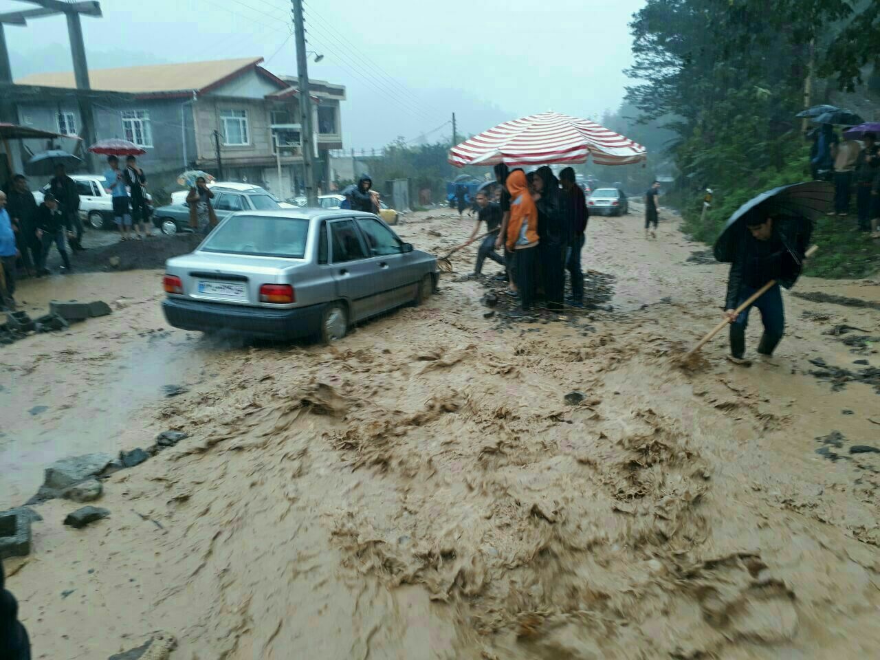 قطع بودن برق ، آب و گاز برخی خانوارهای روستایی گیلان