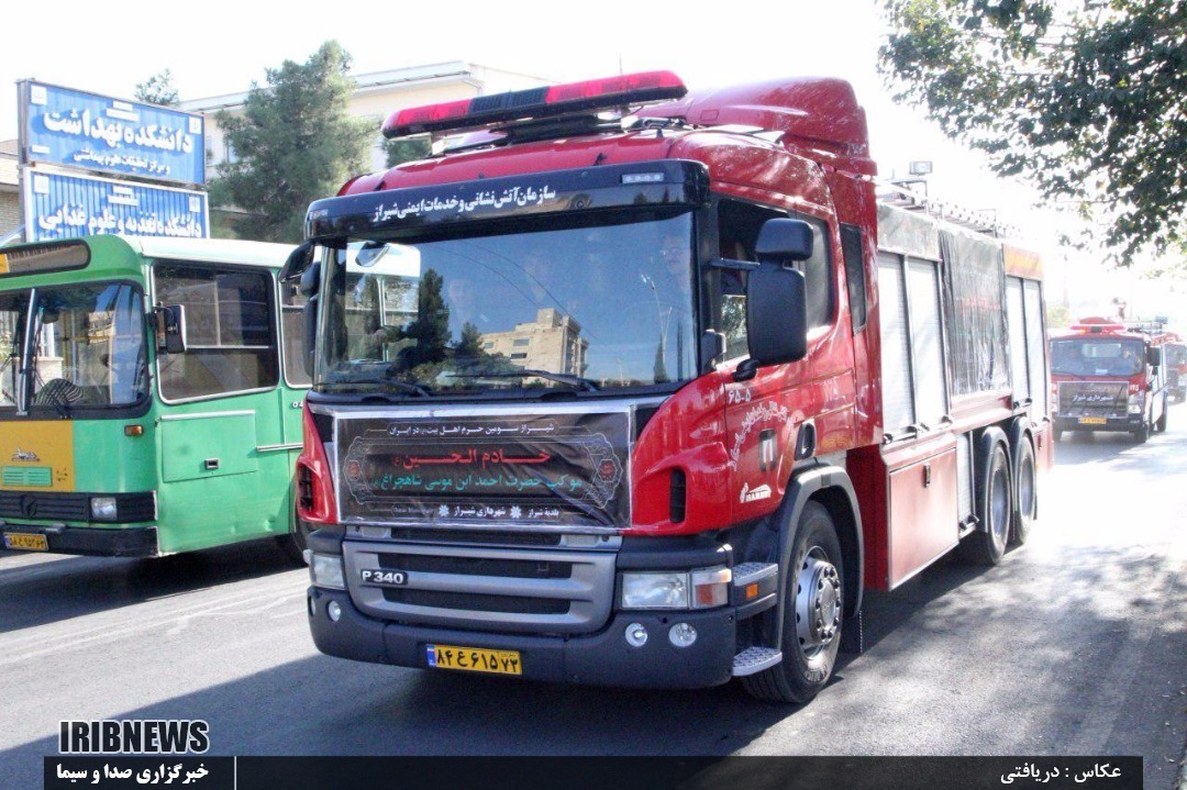 اعزام آتش نشانان شیراز به جاده‌های مرزی شلمچه