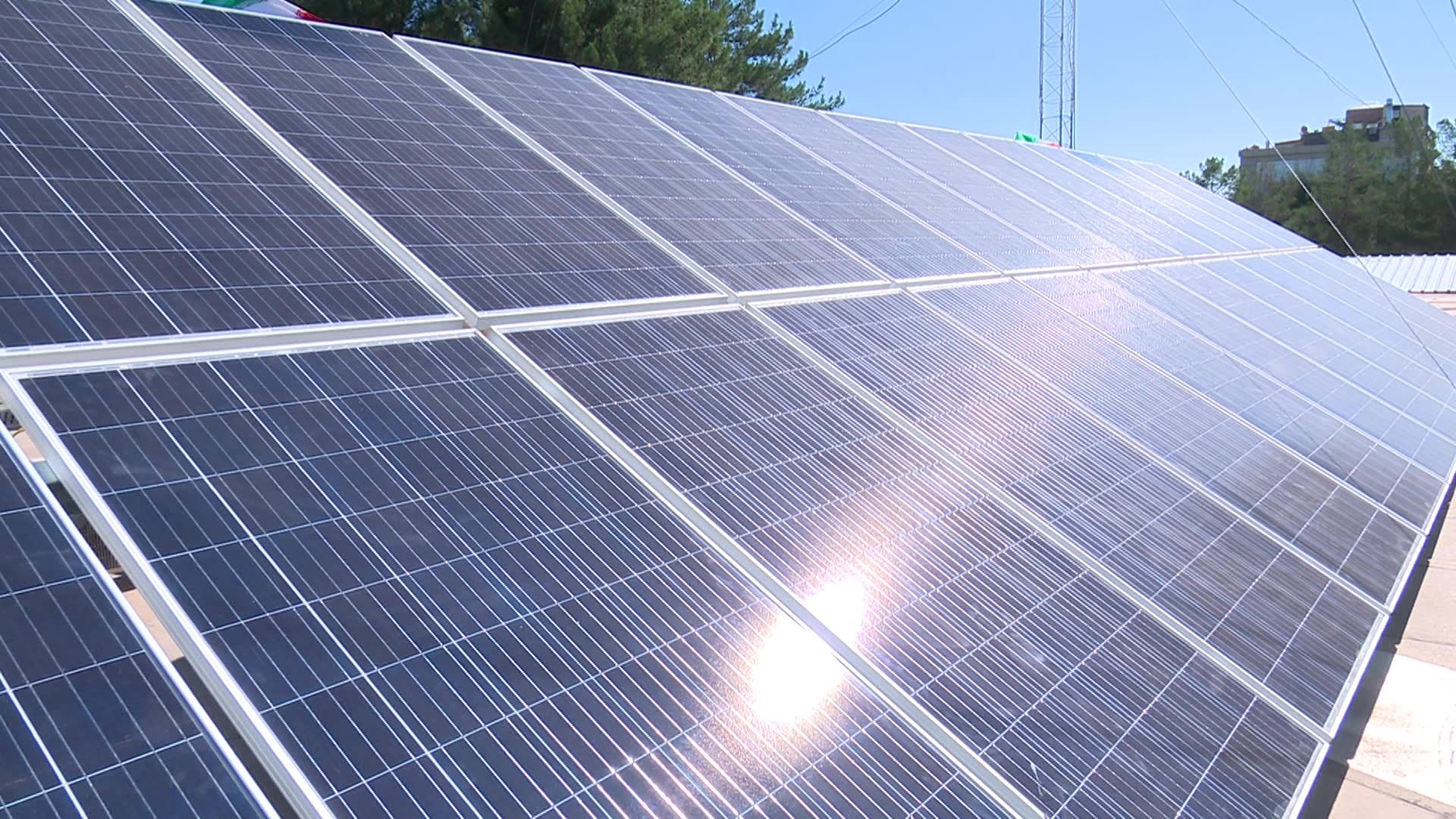 نصب 30 پنل خورشیدی در مناطق عشایری خراسان جنوبی