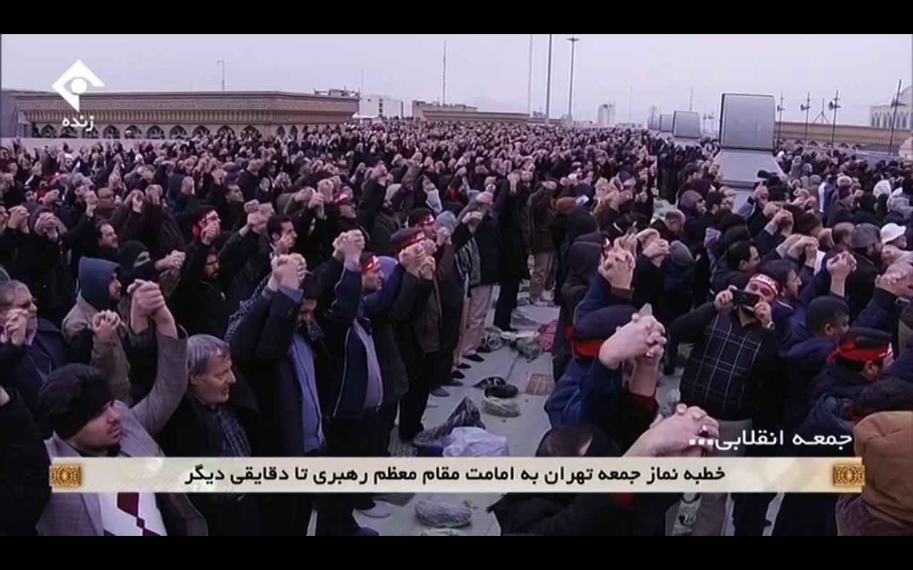 روايت تصویری از حضور عظیم مردم در مصلی تهران روايت تصویری از حضور عظیم مردم در مصلی تهران