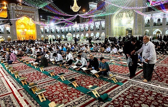 رونمایی از اسناد مربوط به مراسم ماه مبارک رمضان در حرم مطهر رضوی