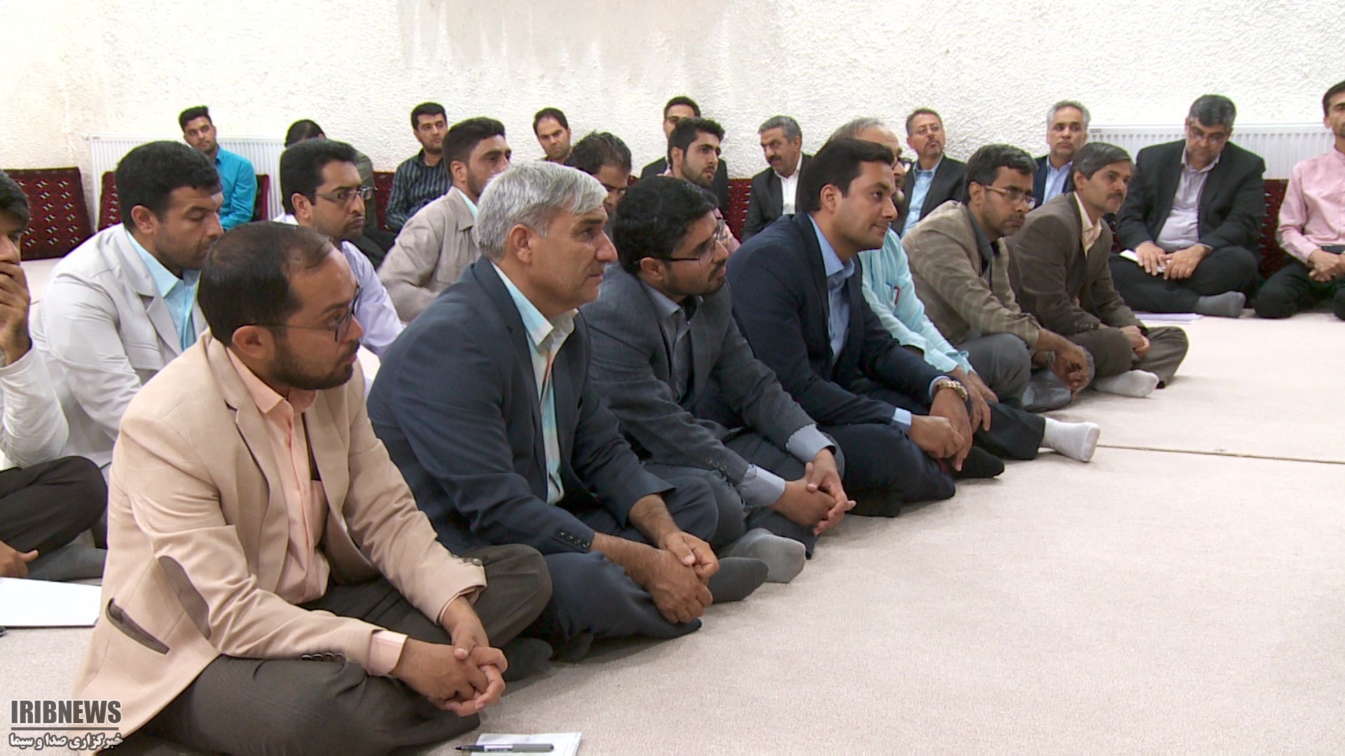 خبرنگاران اعتلا بخشان جامعه اند