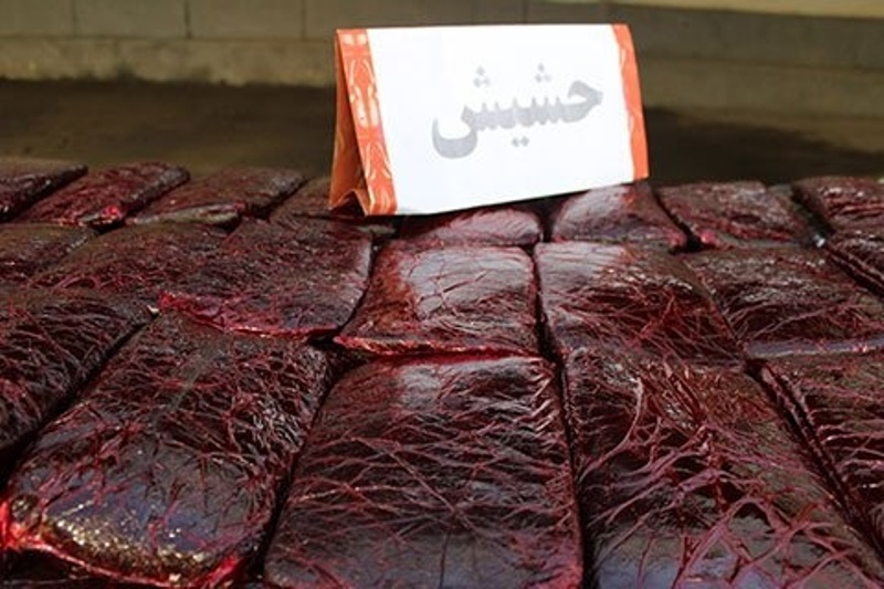 کشف حدود 300کیلو گرم حشیش در اردستان