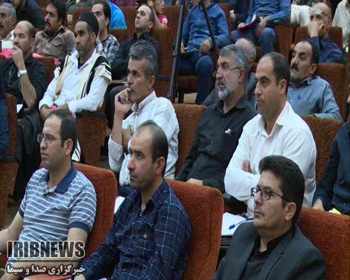 برگزاری کارگاه استحصال زهر زنبور عسل در شهرکرد