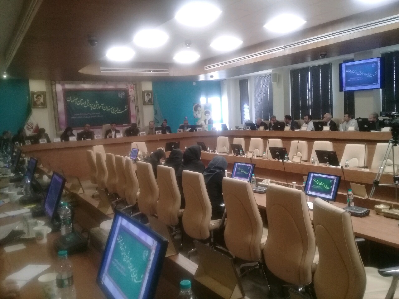 تحصیل دانش آموزان مناطق محروم استان در 13کانکس