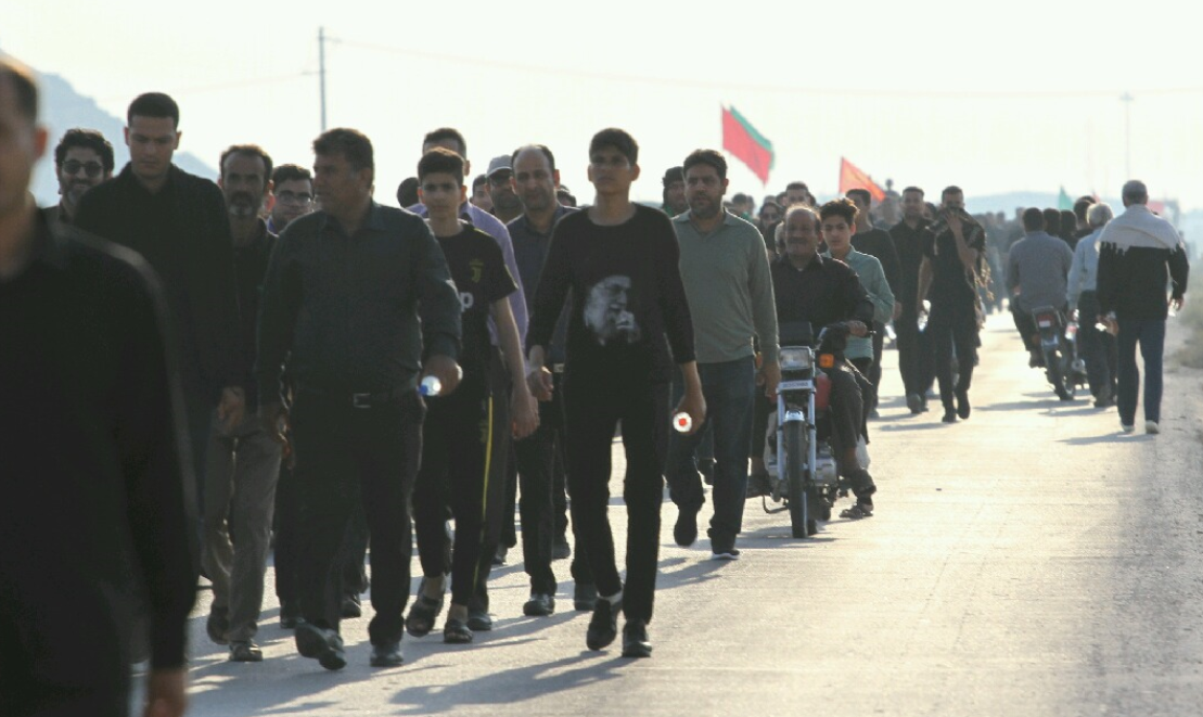 پیاده روی  جاماندگان اربعین به روایت تصویر