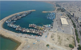 از سر گیری عملیات بندری در کنگان پس از وقوع سیل