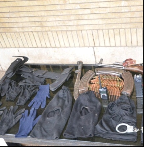 دستگیری ماموران قلابی در بم دستگیری ماموران قلابی در بم