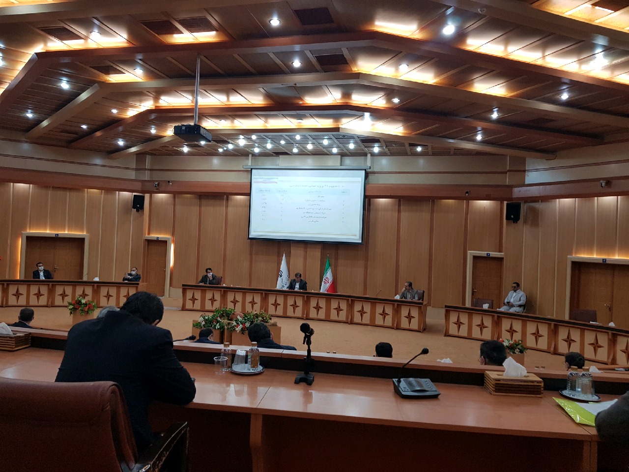 رتبه ششم گیلان در تحقق طرح های اقتصادی رتبه ششم گیلان در تحقق طرح های اقتصادی