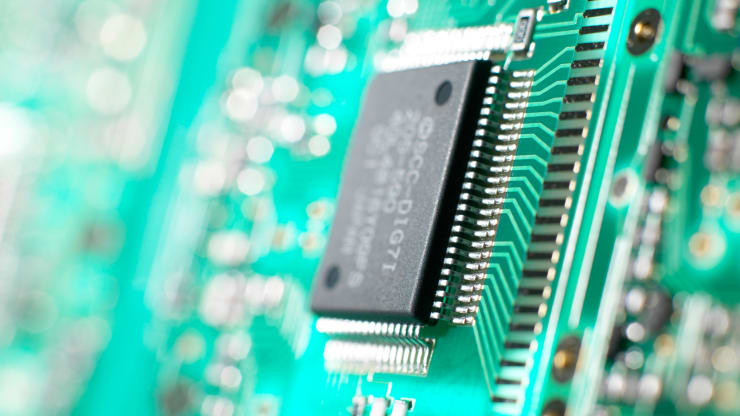 تلاشهای بزرگترین تراشه ساز چینی برای در دست گرفتن بازار