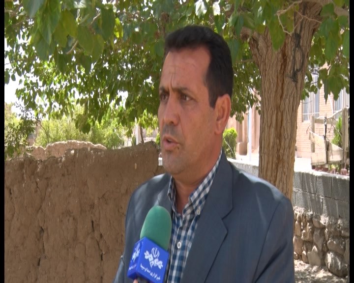 آبرسانی سیار به ۵۷ روستای شهرستان اردستان