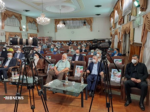 تقدیر از چهره‌های ورزشی هنری فعال در امر صلح و سازش