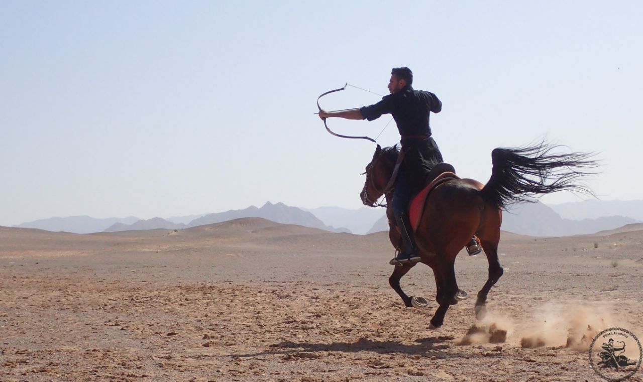 سن پایین نفرات اول تا سوم مسابقات هنر‌های رزمی سواره