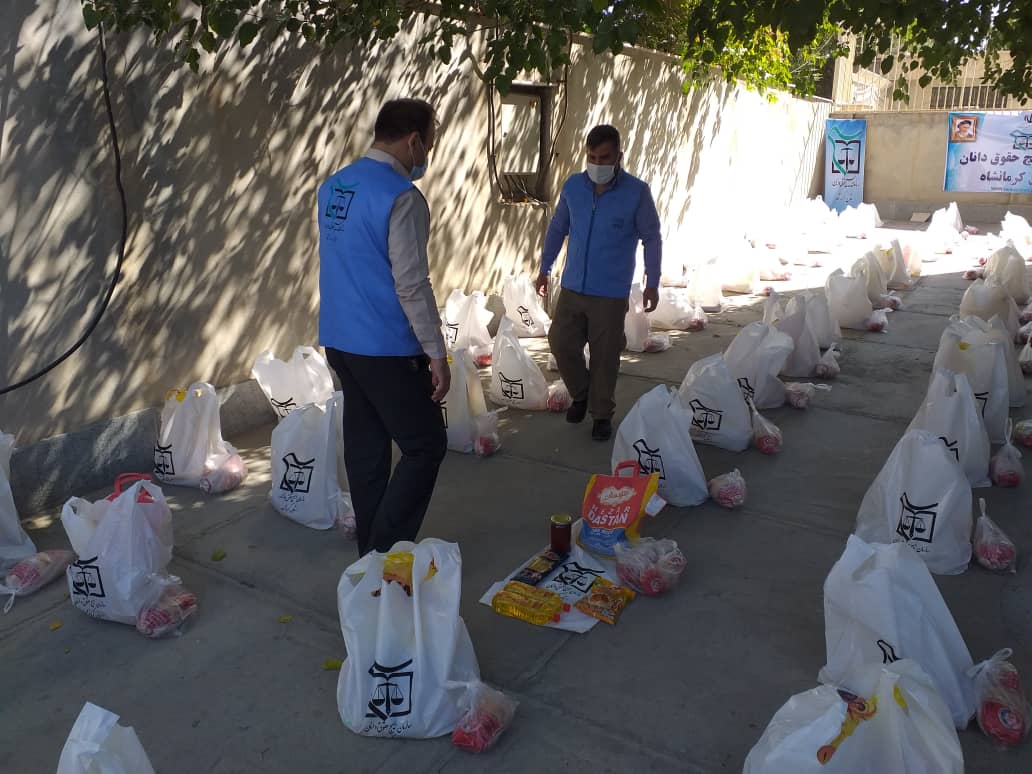 توزیع 120 بسته حمایتی در بین نیازمندان توزیع 120 بسته حمایتی در بین نیازمندان