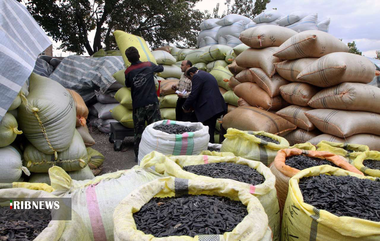 بازار بورس تخمه آفتابگردان در انتظار بازار‌های جهانی