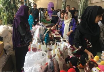 قروت، خوراک بنفش رنگ بیرجندی‌ها