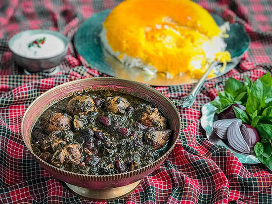 شام شب عید نوروز در شهرهای مختلف شام شب عید نوروز در شهرهای مختلف