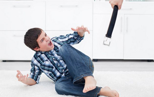 تاثیر منفی کتک زدن بر رشد مغز کودکان