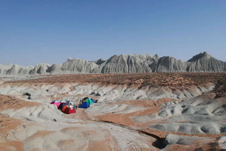 کوه‌های مریخی چابهار؛ پدیده طبیعی شگفت انگیز