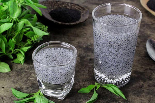 چند نوشیدنی مناسب برای رفع عطش در ماه مبارک رمضان چند نوشیدنی مناسب برای رفع عطش در ماه مبارک رمضان