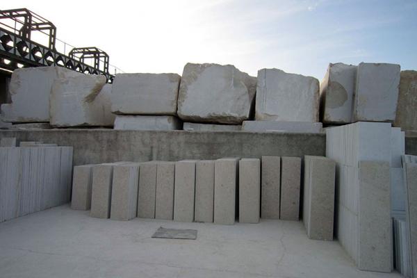 تولید ۳۰ هزار متر مربع سنگ گرانیتی در واحد صنعتی احیا شده نهبندان