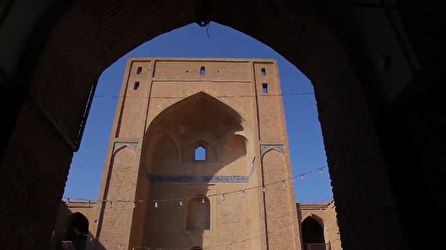مسجد جامع سمنان بنایی بسیار کهن