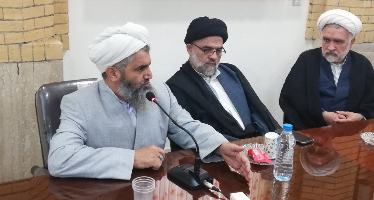 لزوم حفظ وحدت شیعیان و اهل تسنن